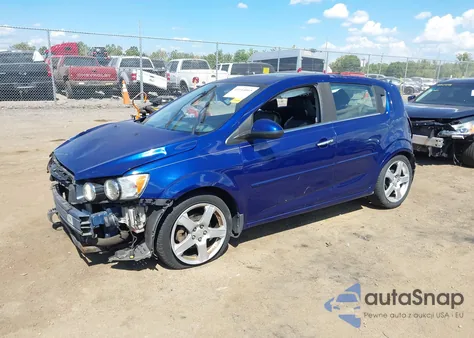 2013 Chevrolet Sonic Ltz Manual z USA, uszkodzony, nr VIN 1G1JF6SB3D4247900